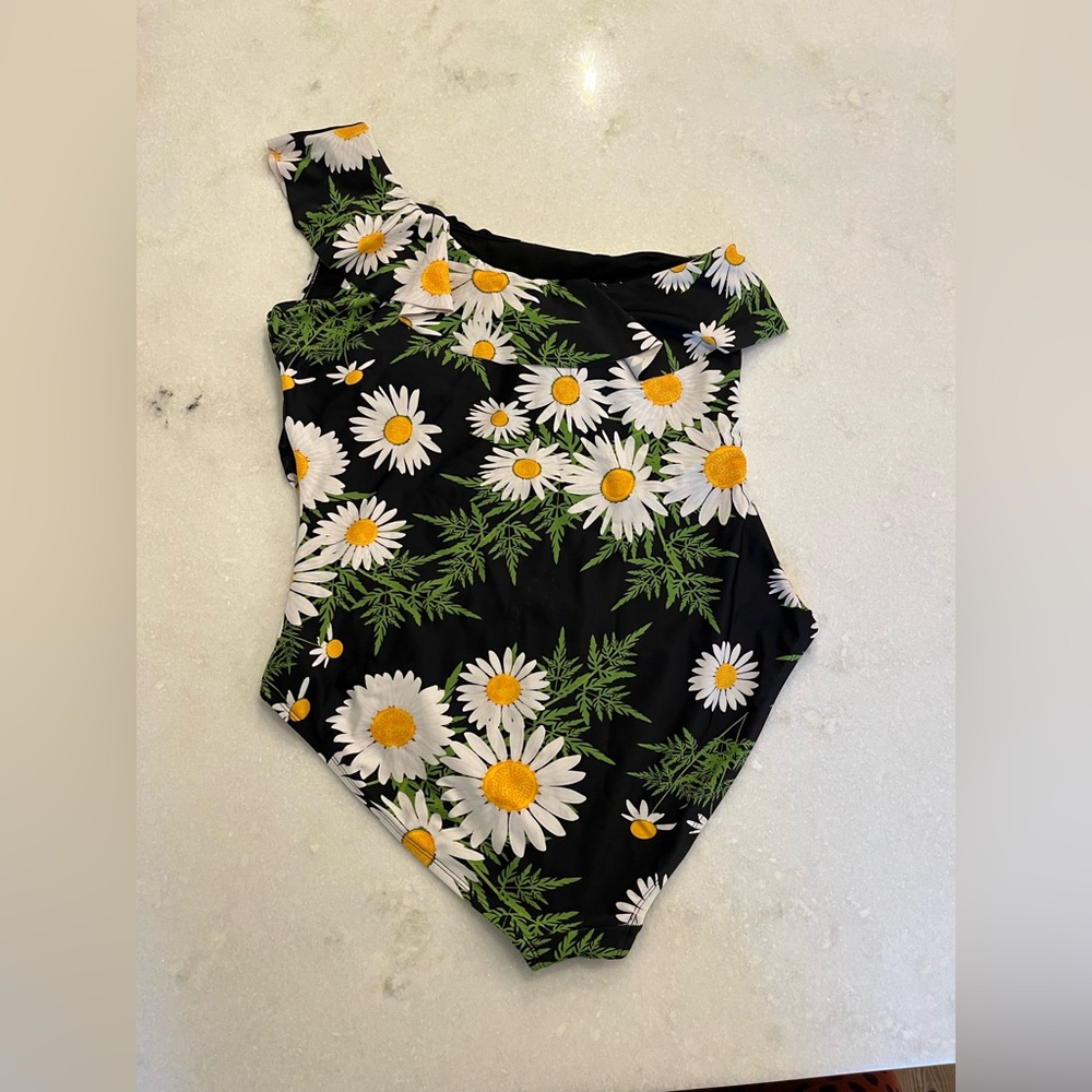 One Shoulder Daisy Print Swimsuit – Est. Size 12 – Worn Once